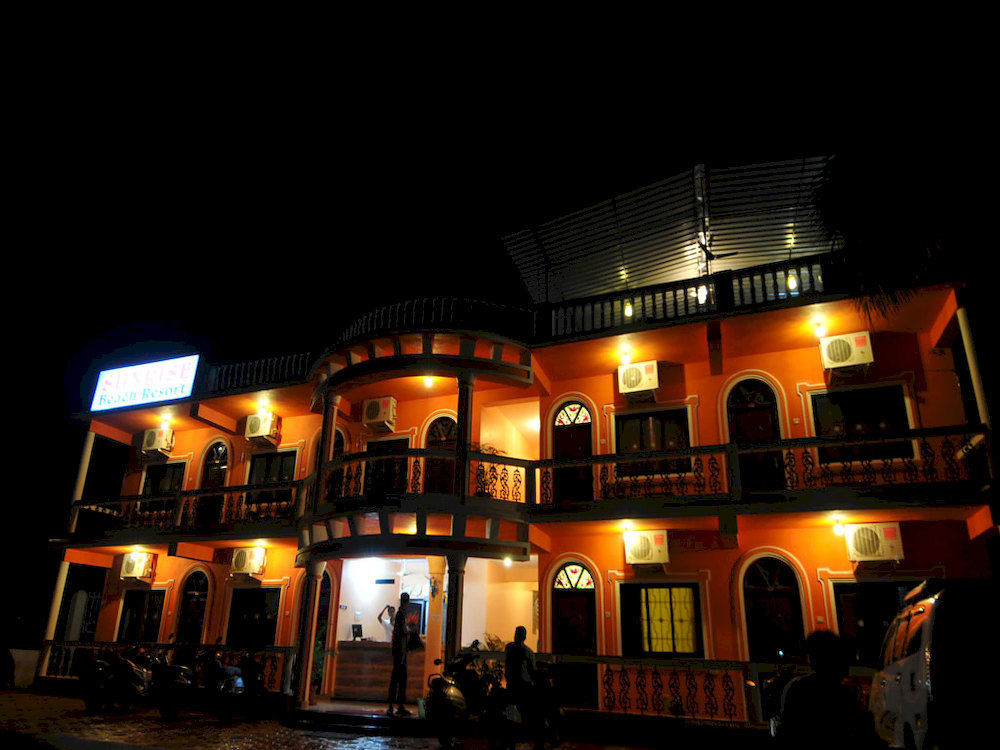Sunrise Beach Resort Calangute Exterior photo