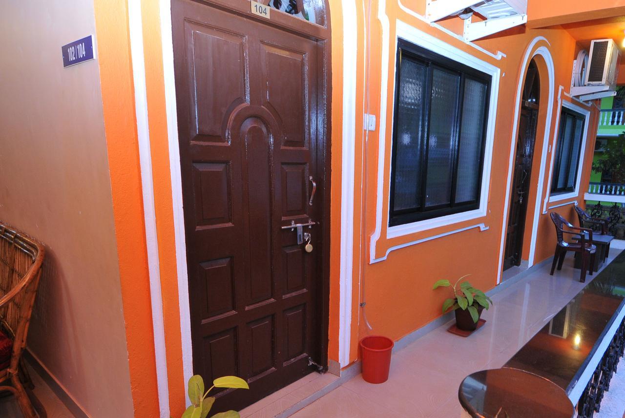 Sunrise Beach Resort Calangute Exterior photo