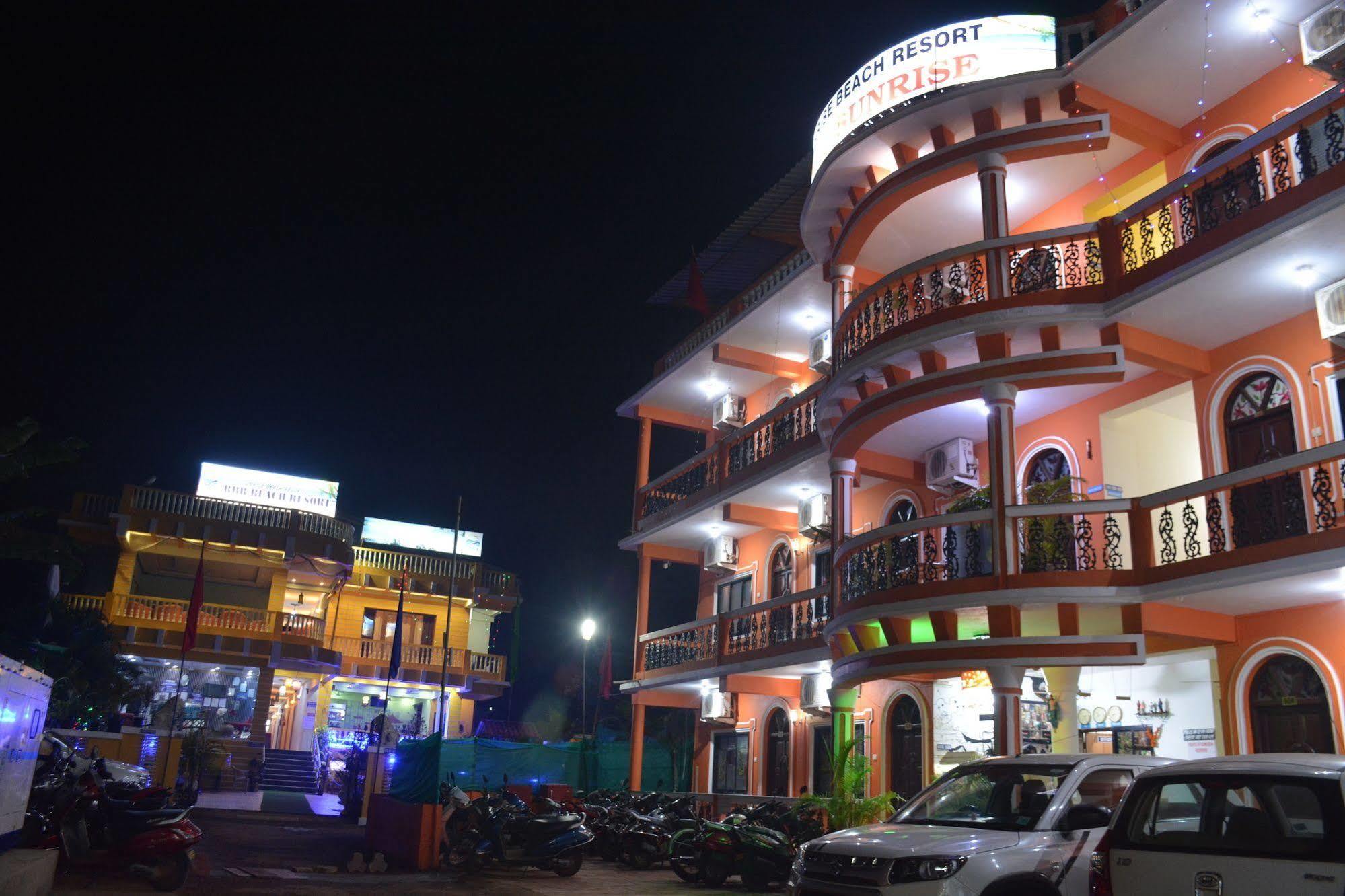 Sunrise Beach Resort Calangute Exterior photo